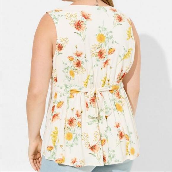 Torrid Floral Rayon Slub Button Up With Waist Detail Tank, size 3 - Picture 7 of 7